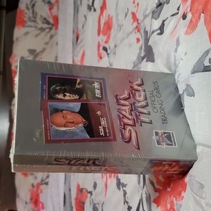 STAR TREK OFFICIAL TRADING CARDS - UNOPENED
